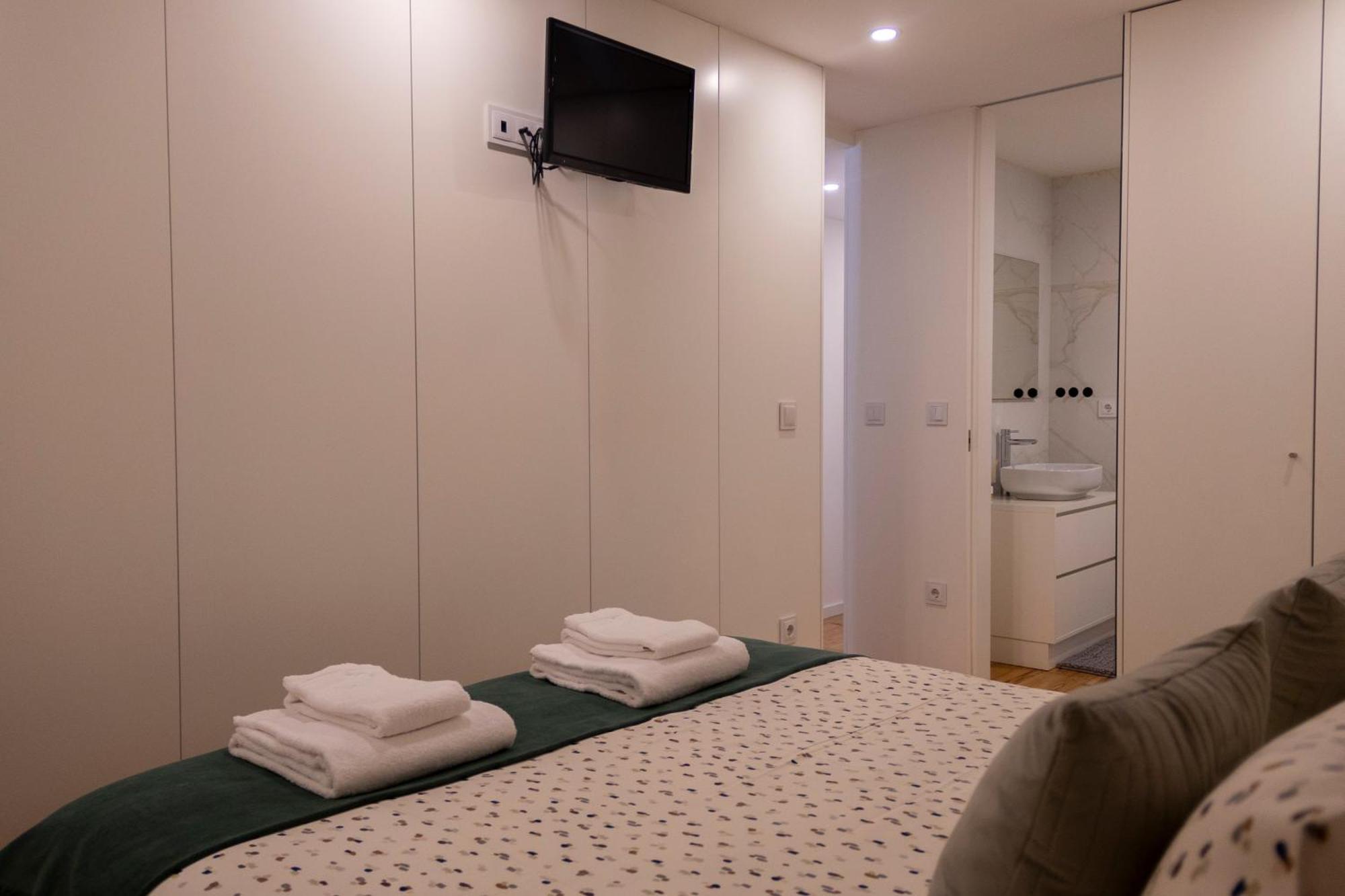 Casa Das Falcoeiras - Al Com Patio E Jardim Privados Aveiro Extérieur photo